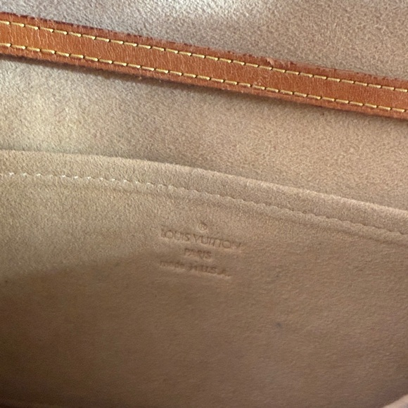 Louis Vuitton Dark Brown Monogram crossbody preloved - Picture 16 of 16